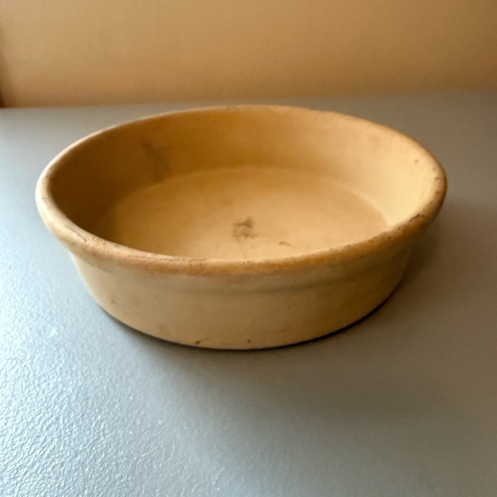 Pampered Chef LTD Baker Plate 8 Inch Family Heritage Collection Stoneware K078